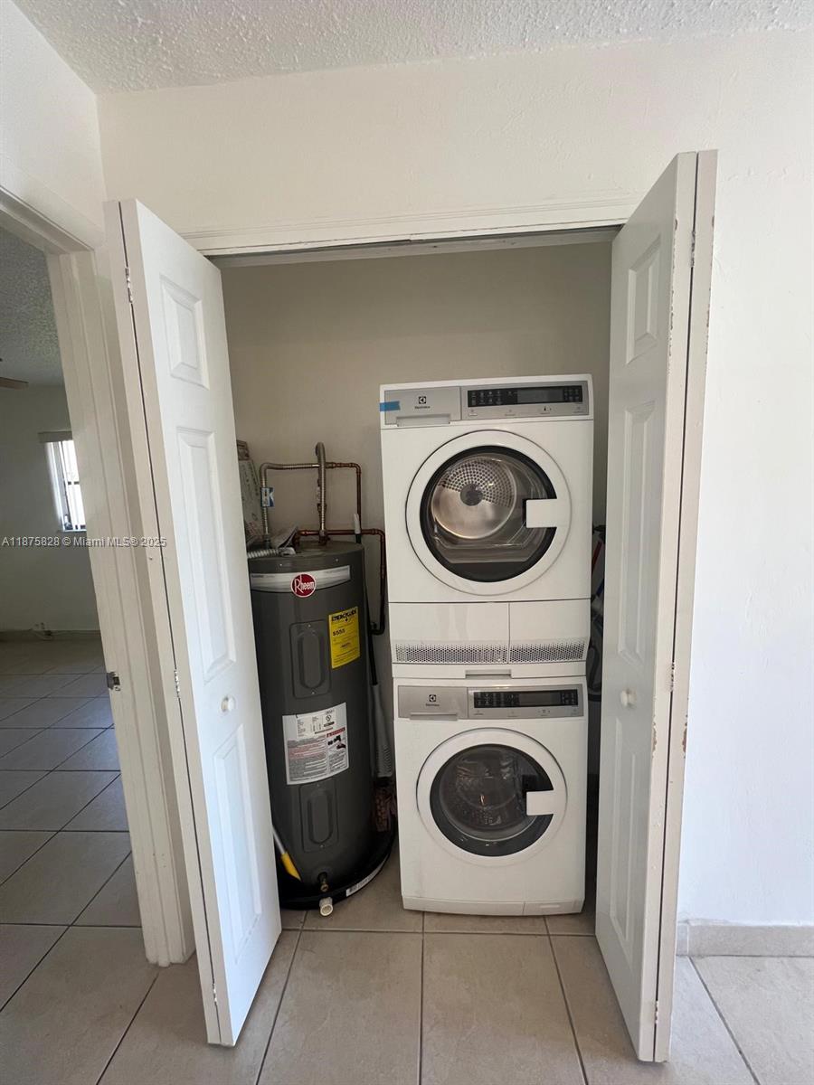   /  1560 sq. ft. $ 2025-09-10 0 Photo