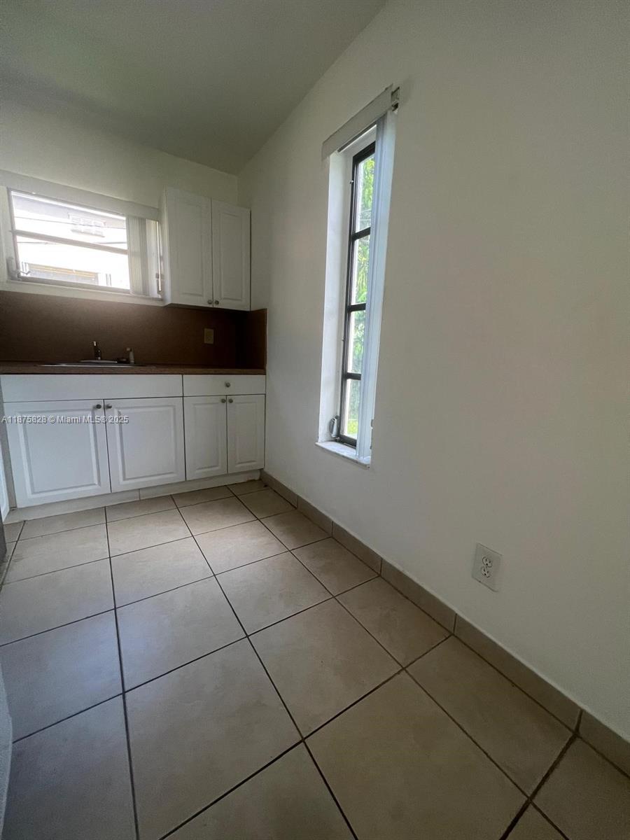   /  1560 sq. ft. $ 2025-09-10 0 Photo