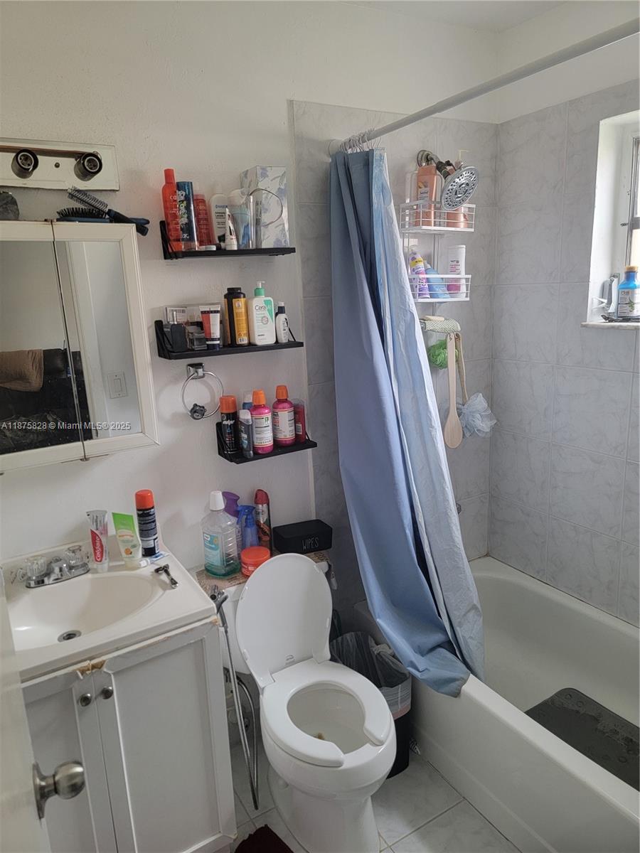   /  1560 sq. ft. $ 2025-09-10 0 Photo
