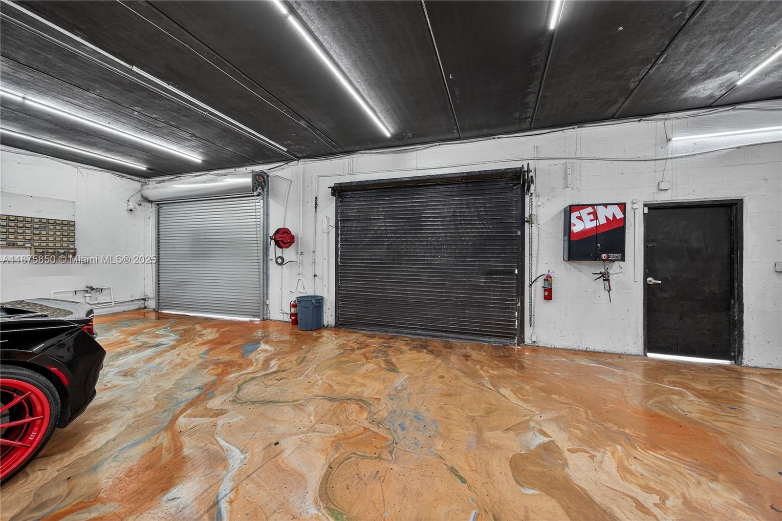   /   sq. ft. $ 2025-09-10 0 Photo