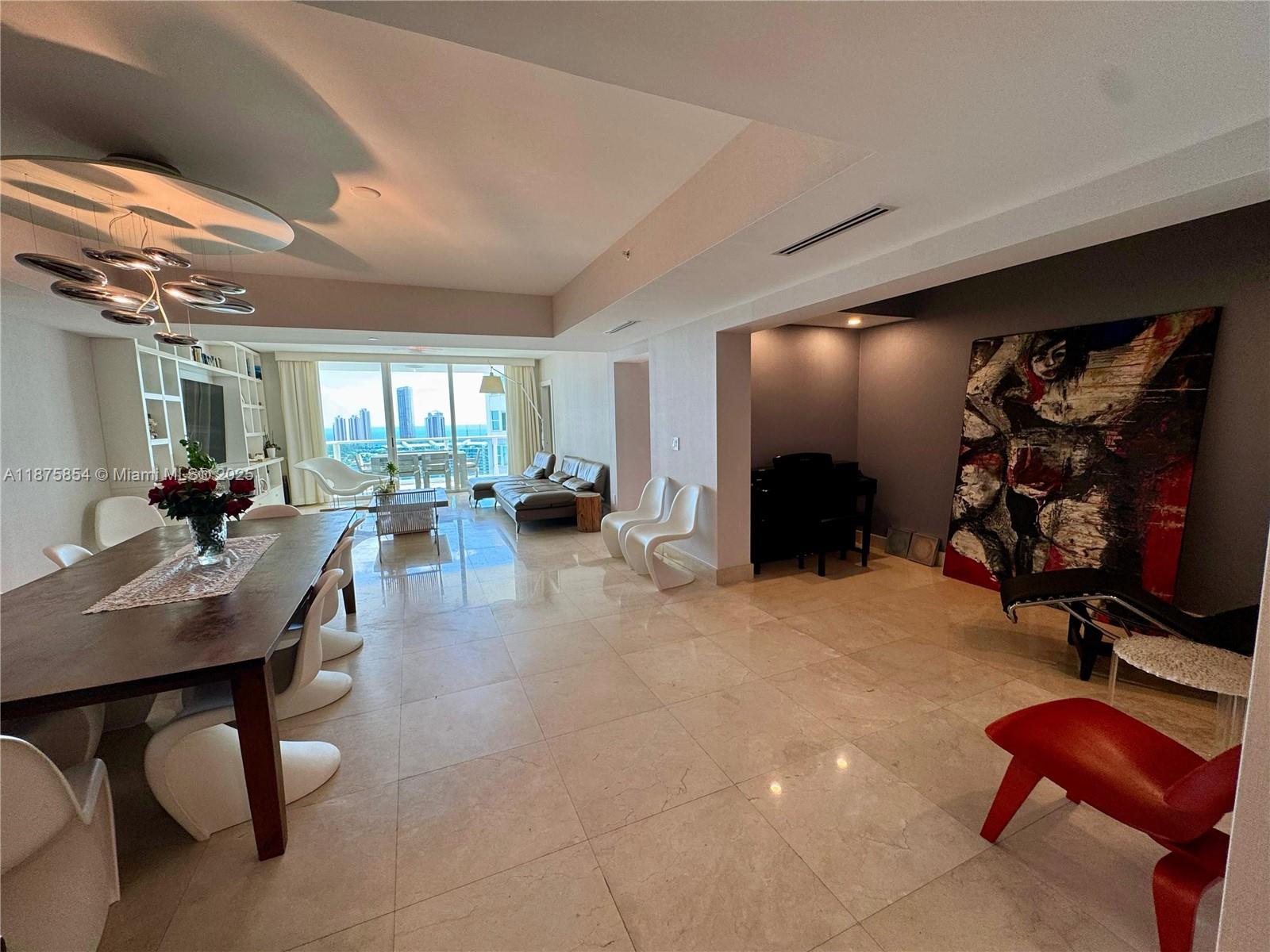 Photo of 3301 183rd St  #2909, Aventura, Florida, 33160 - 