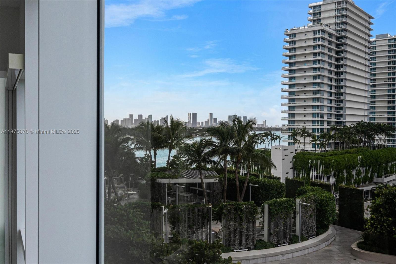 Photo of 450 Alton Rd  #808, Miami Beach, Florida, 33139 - 
