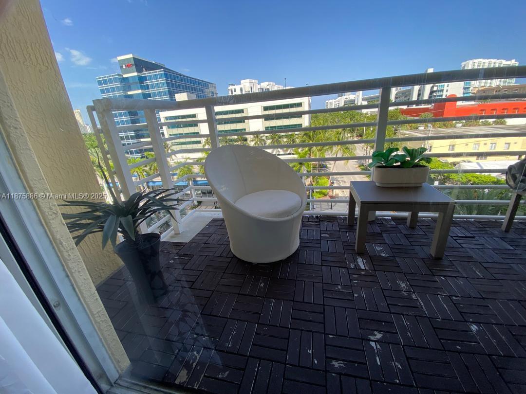 Photo of 18800 29th Ave  #609, Aventura, Florida, 33180 - 