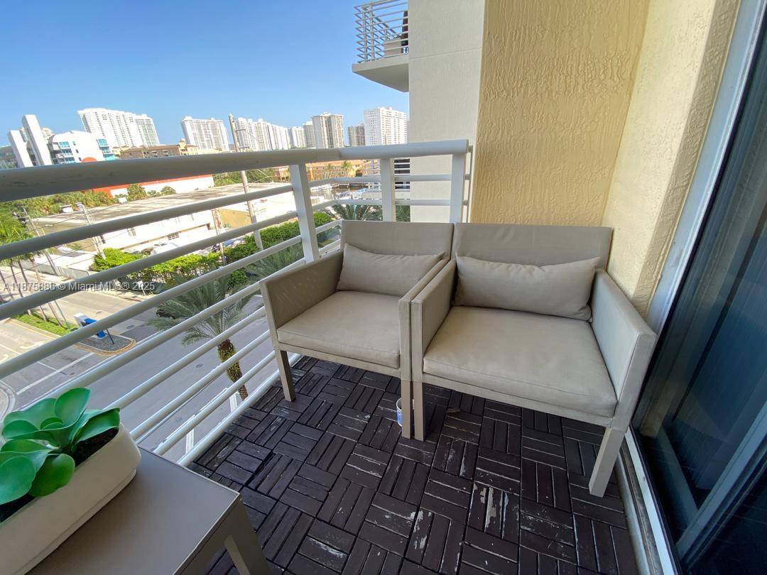 Photo of 18800 29th Ave  #609, Aventura, Florida, 33180 - 