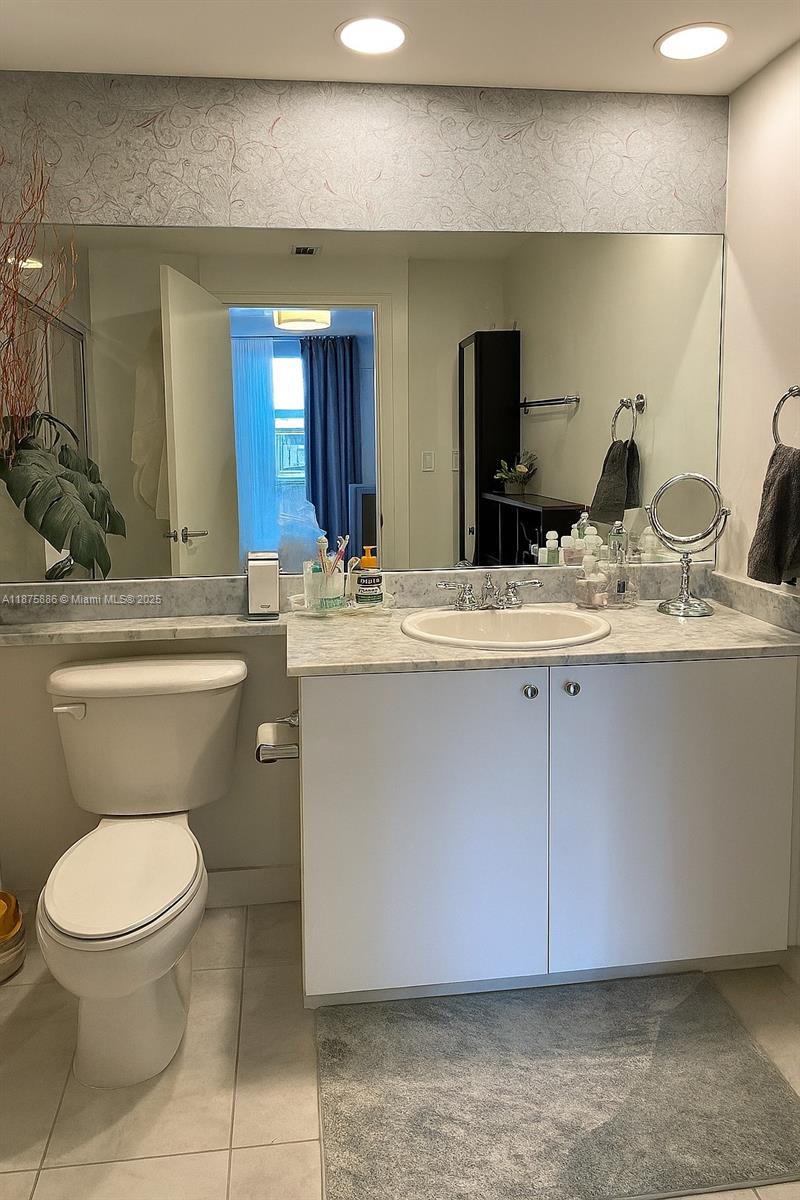 Photo of 18800 29th Ave  #609, Aventura, Florida, 33180 - 