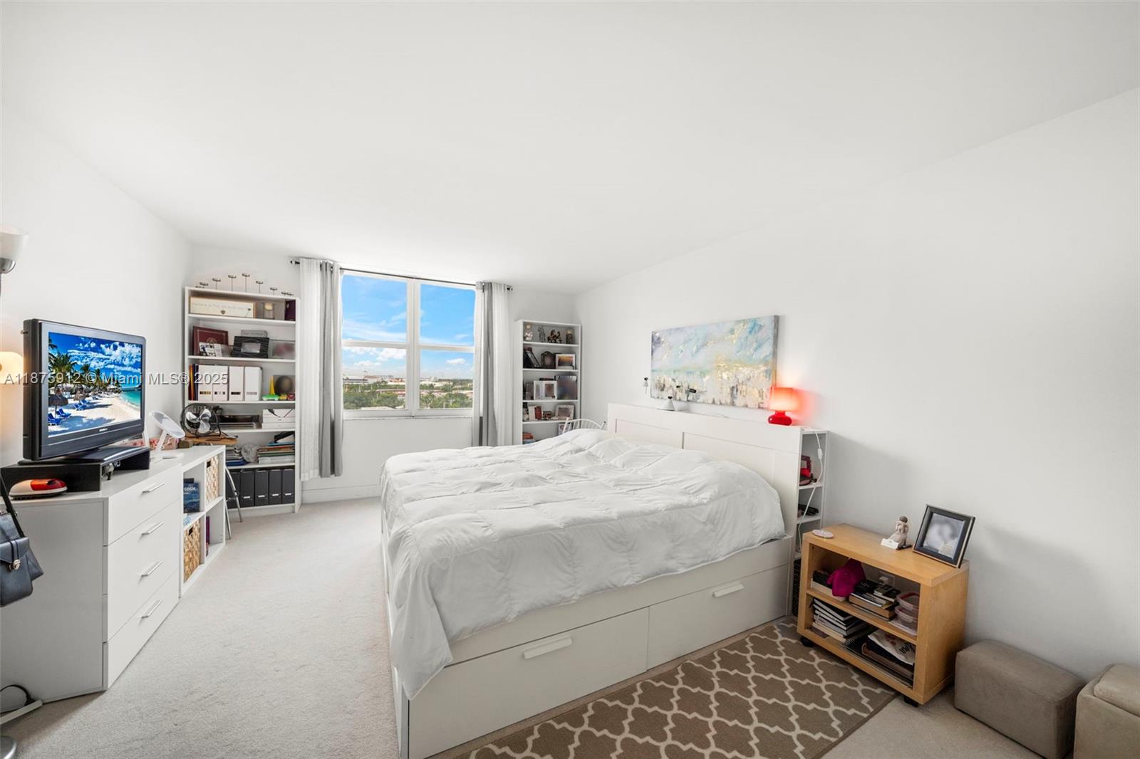 Photo of 437 Golden Isles Dr  #8C, Hallandale Beach, Florida, 33009 - 