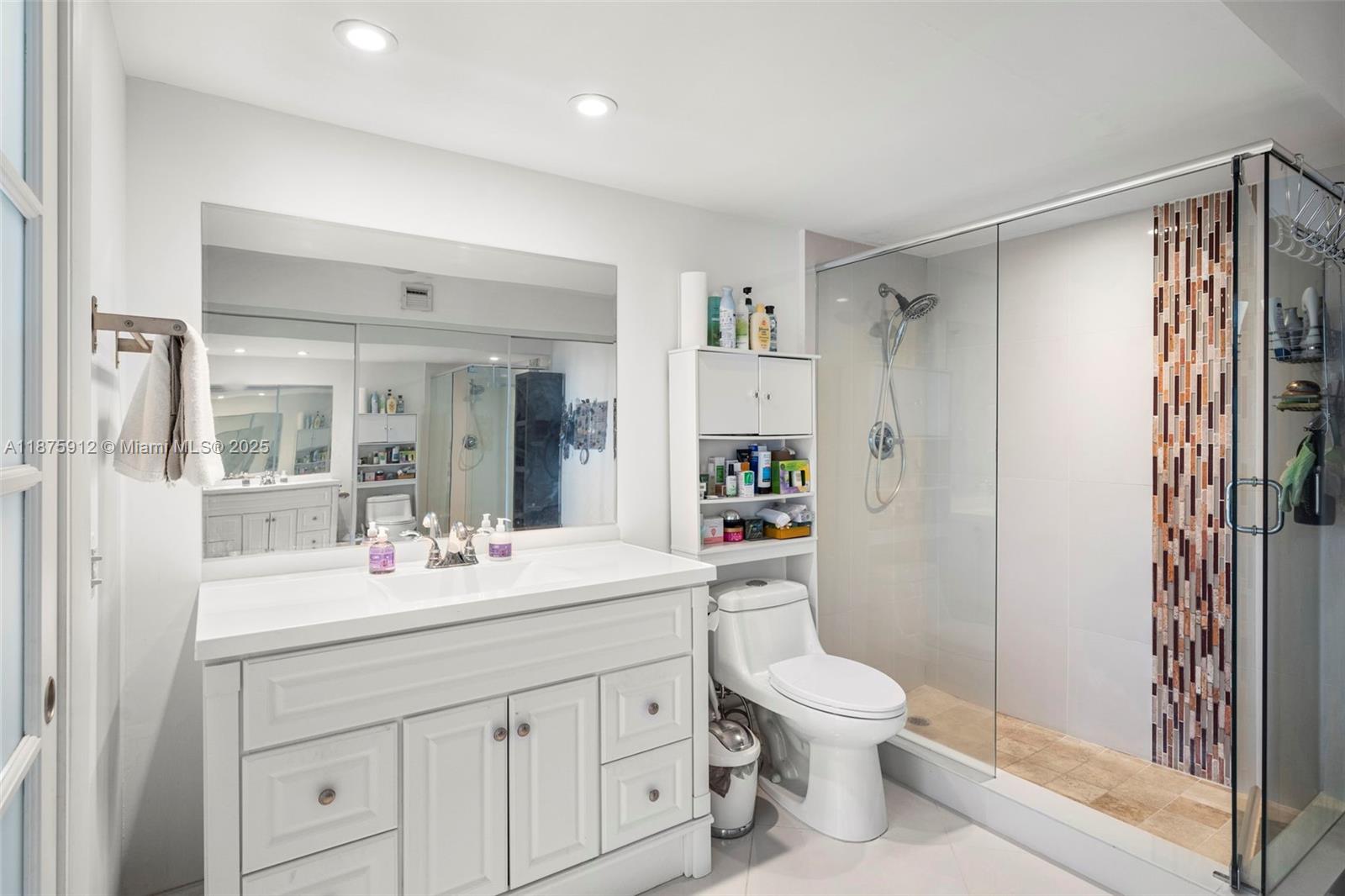 Photo of 437 Golden Isles Dr  #8C, Hallandale Beach, Florida, 33009 - 