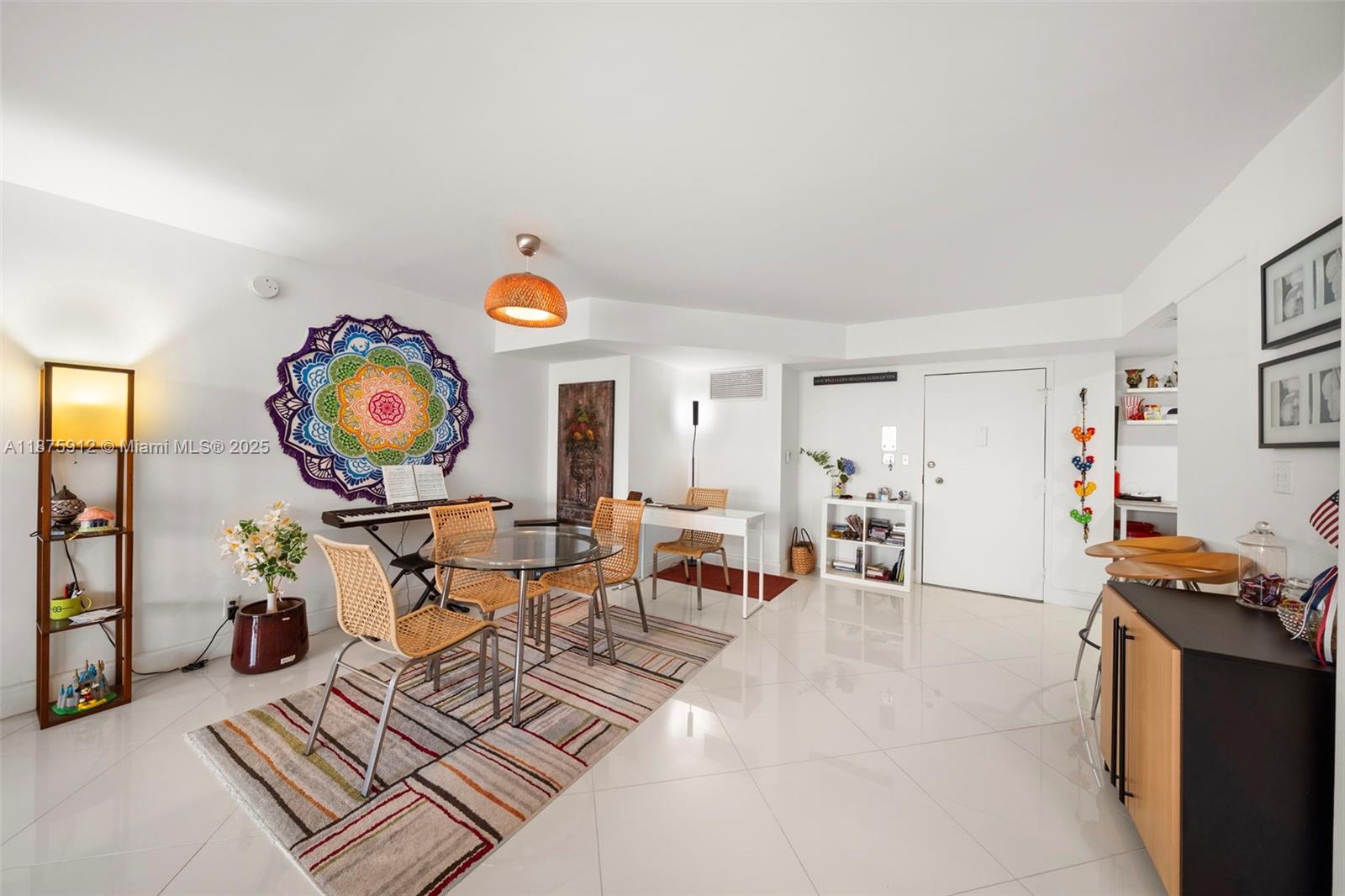Photo of 437 Golden Isles Dr  #8C, Hallandale Beach, Florida, 33009 - 