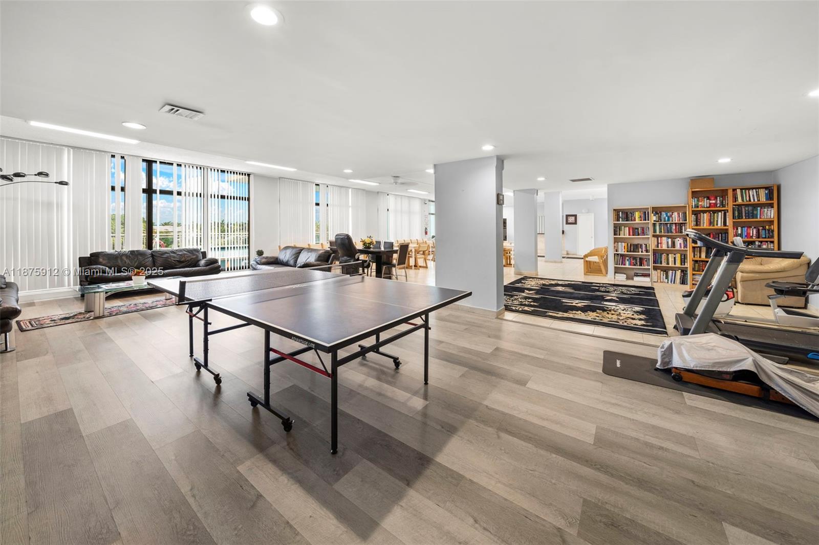 Photo of 437 Golden Isles Dr  #8C, Hallandale Beach, Florida, 33009 - 