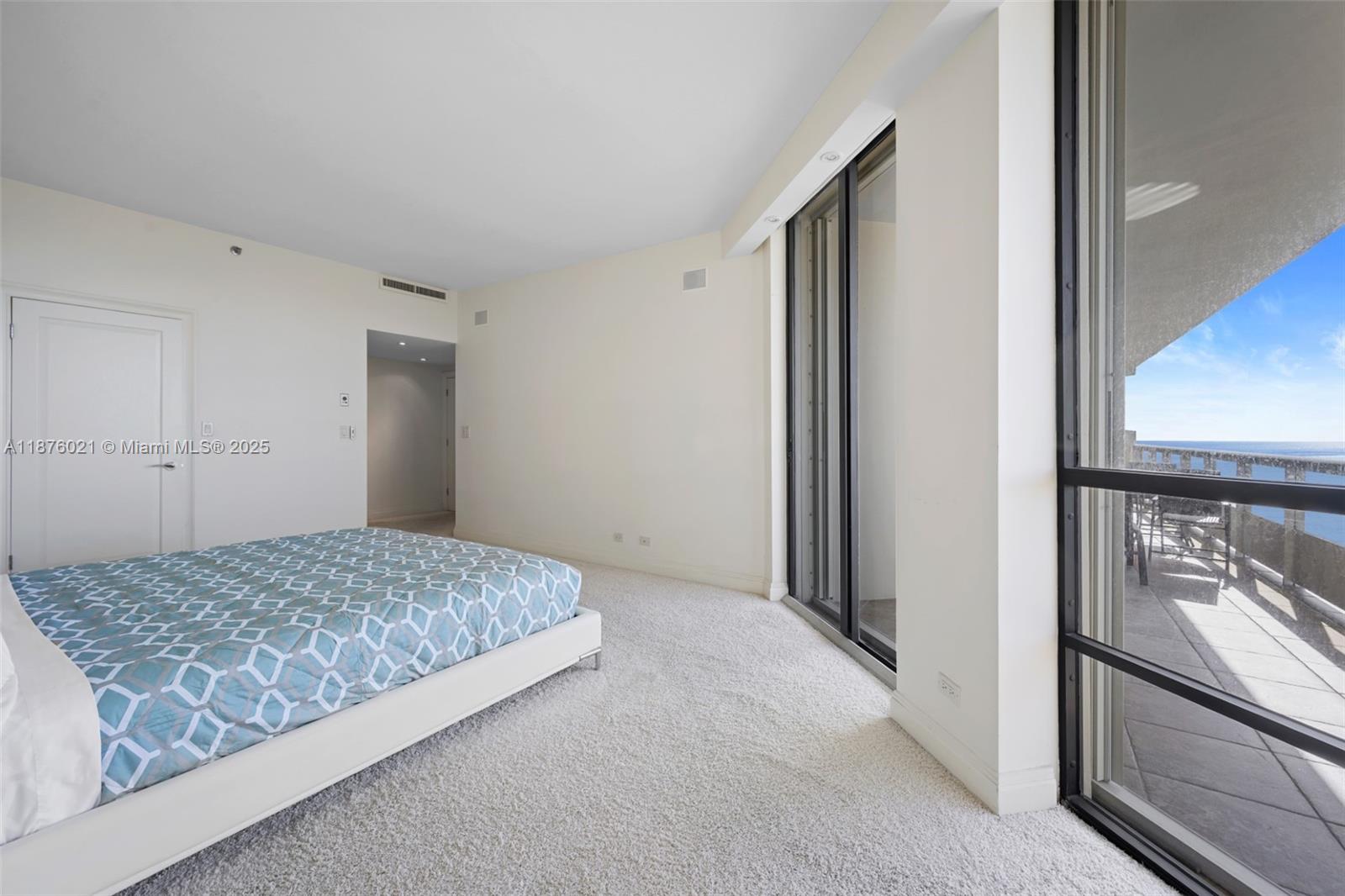Photo of 20191 Country Club Dr  #TS8, Aventura, Florida, 33180 - 