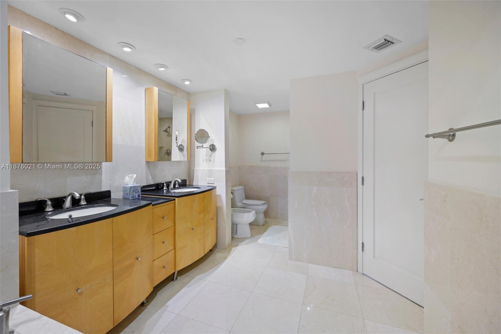 Photo of 20191 Country Club Dr  #TS8, Aventura, Florida, 33180 - 