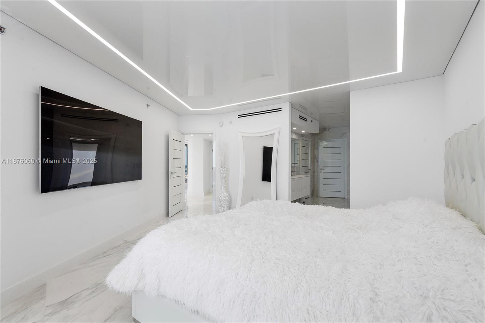 Photo of 18911 Collins Ave  #3204, Sunny Isles Beach, Florida, 33160 - 