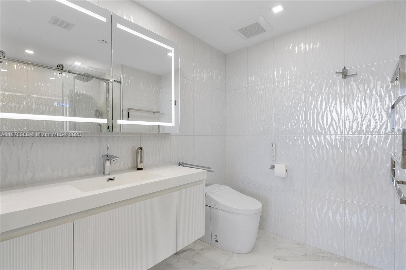 Photo of 18911 Collins Ave  #3204, Sunny Isles Beach, Florida, 33160 - 