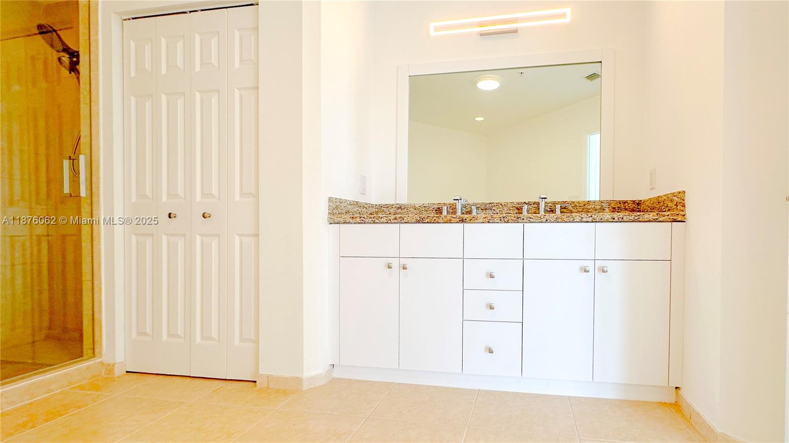 Photo of 3001 185th St  #317, Aventura, Florida, 33180 - 