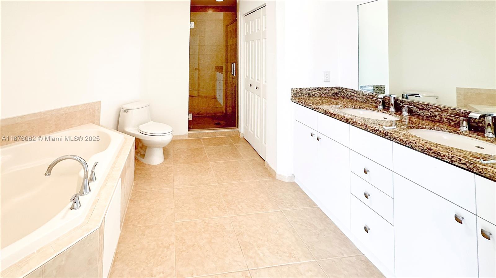 Photo of 3001 185th St  #317, Aventura, Florida, 33180 - 