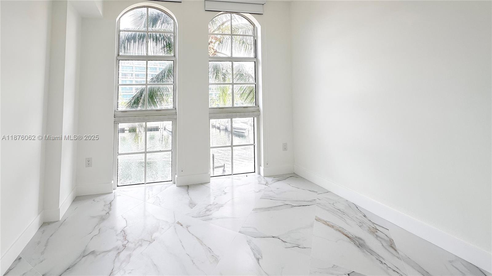 Photo of 3001 185th St  #317, Aventura, Florida, 33180 - 