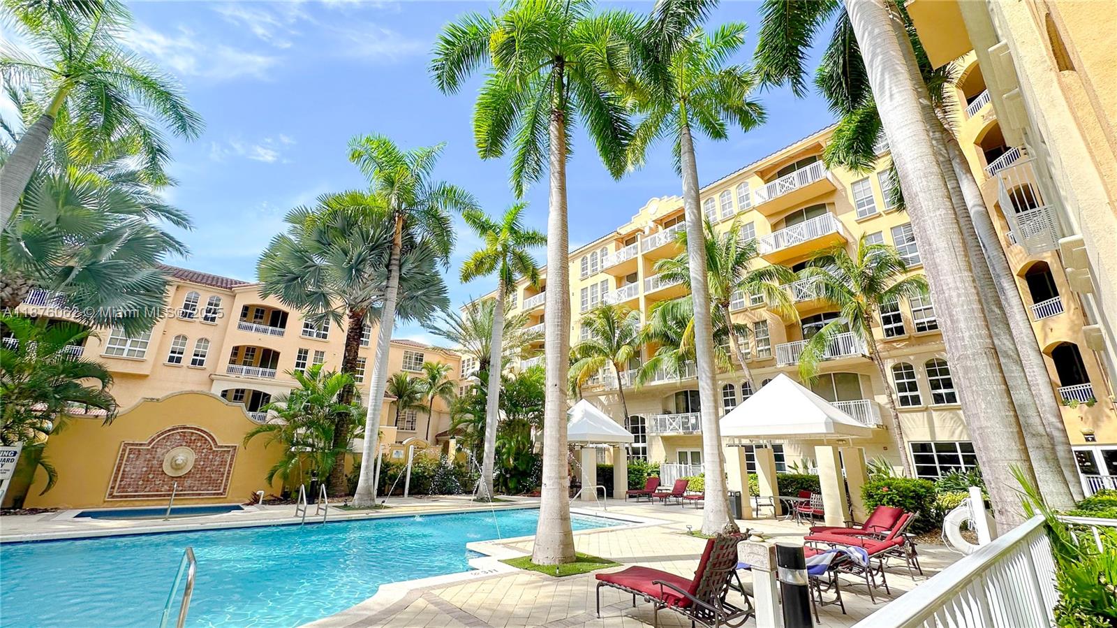 Photo of 3001 185th St  #317, Aventura, Florida, 33180 - 