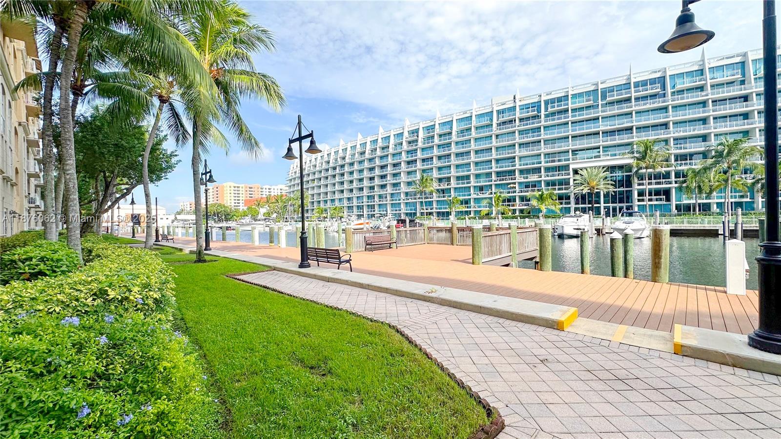 Photo of 3001 185th St  #317, Aventura, Florida, 33180 - 