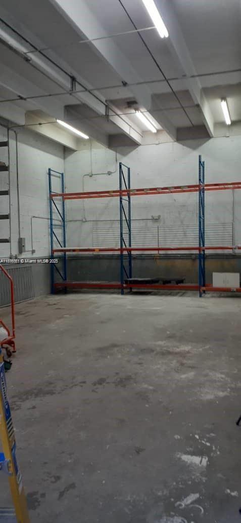 4229  /   sq. ft. $ 2025-09-10 0 Photo