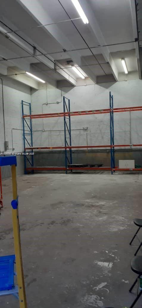 4229  /   sq. ft. $ 2025-09-10 0 Photo