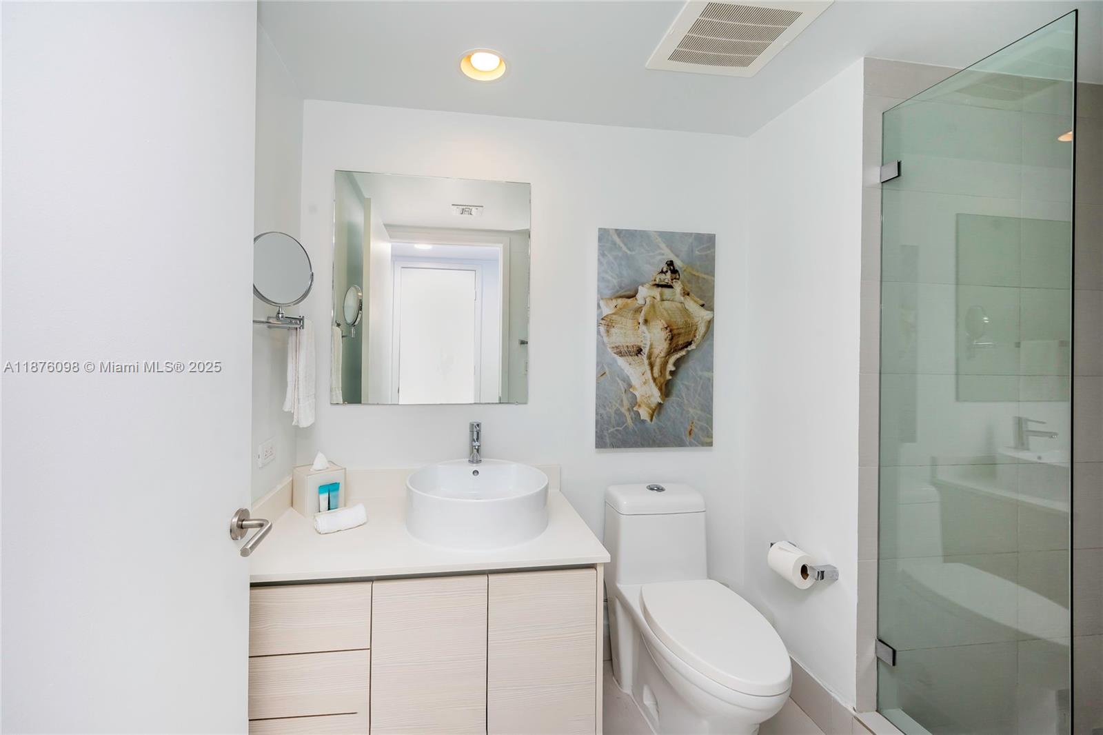 Photo of 2602 Hallandale Beach blvd  #R1607, Hallandale Beach, Florida, 33009 - 