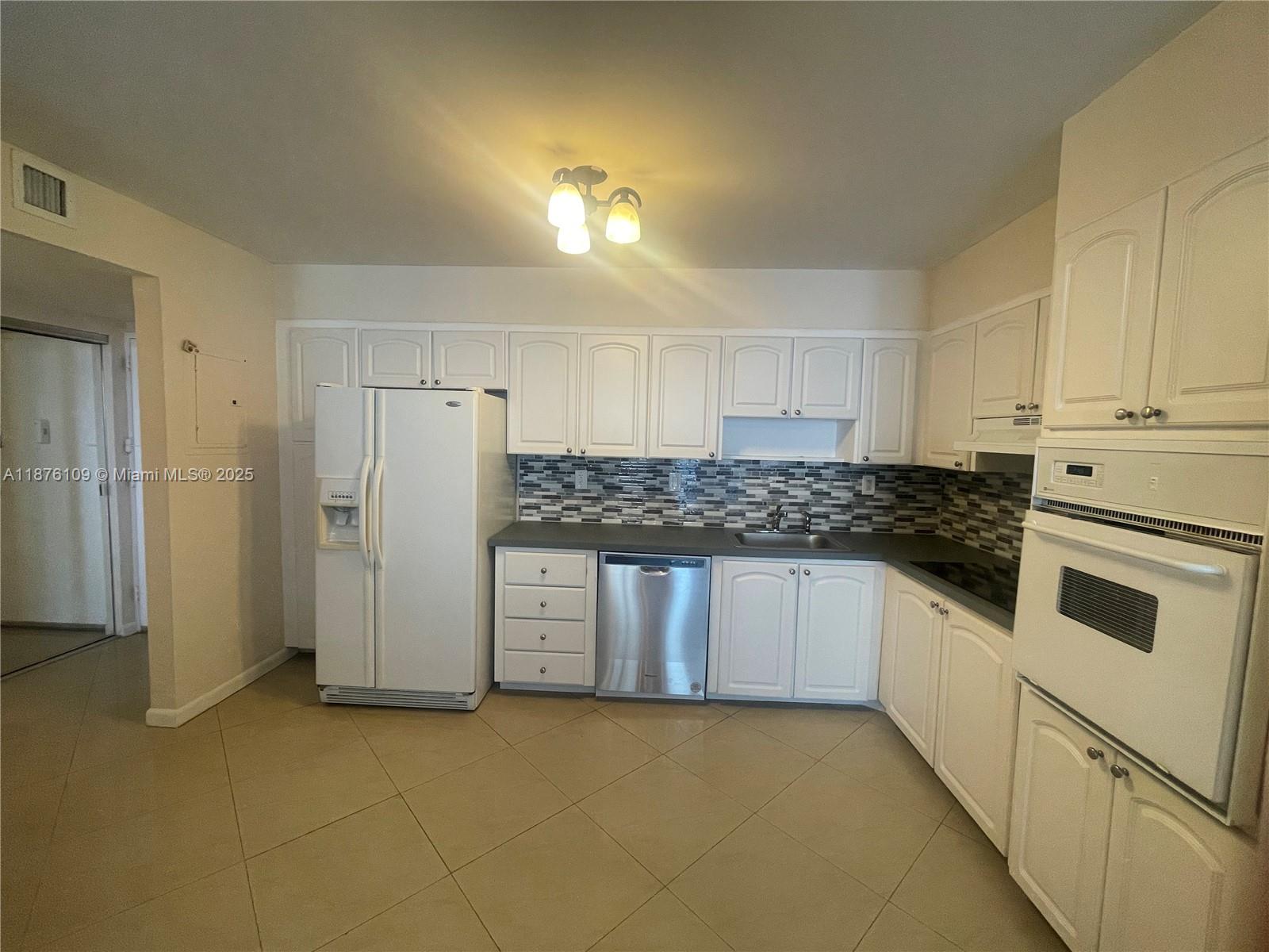 Photo of 19380 Collins Ave  #1014, Sunny Isles Beach, Florida, 33160 - 