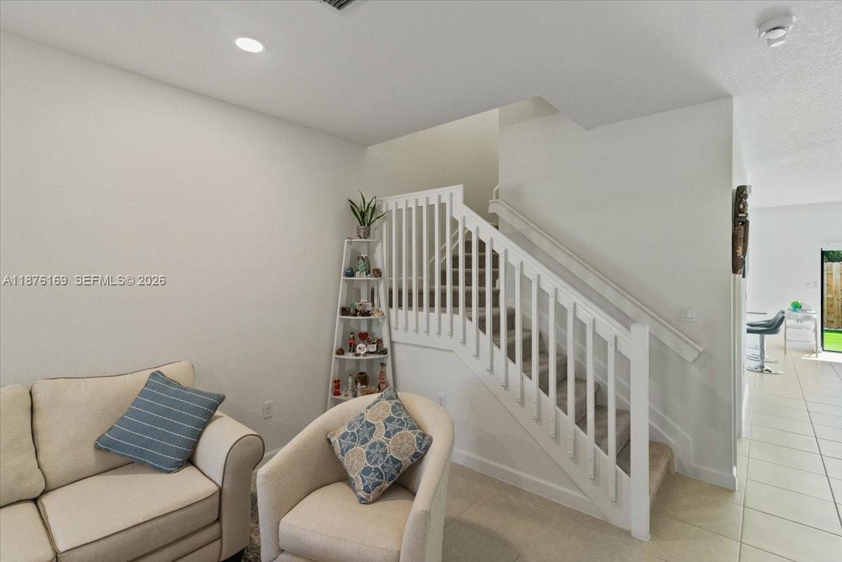 13378 3 / 3 1820 sq. ft. $ 2026-06-29 0 Photo