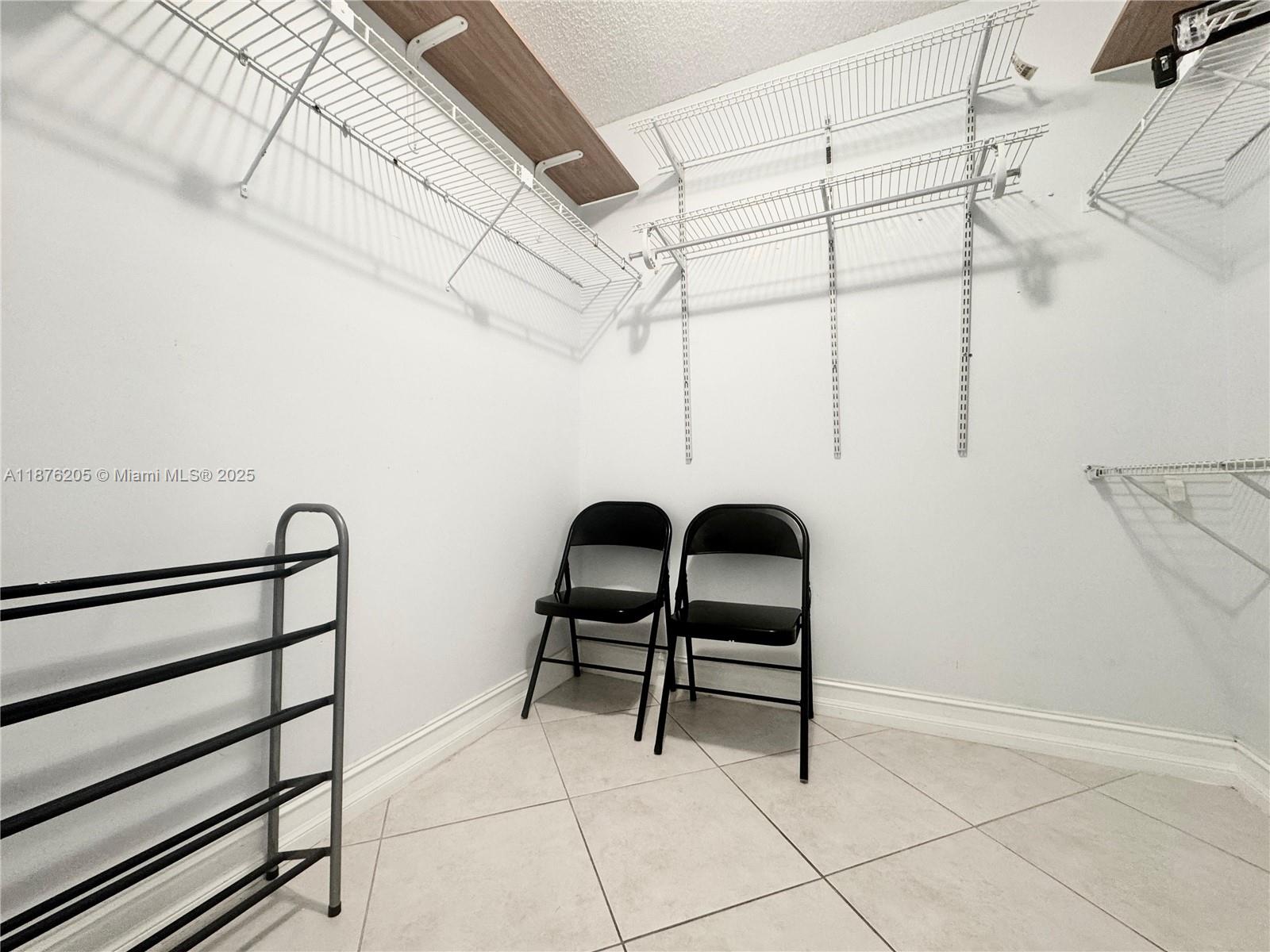 Photo of 3800 Ocean Dr  #525, Hollywood, Florida, 33019 - 