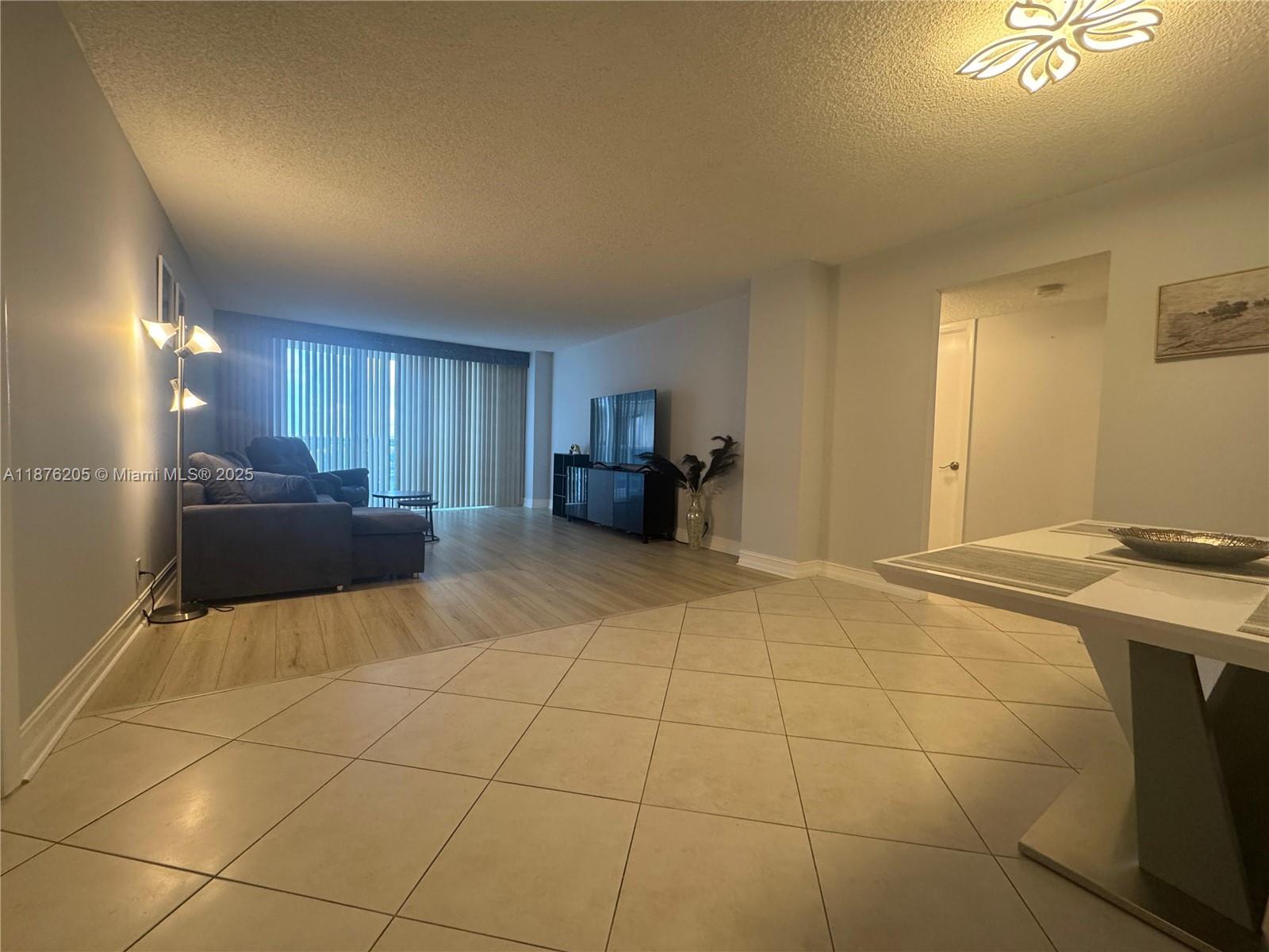 Photo of 3800 Ocean Dr  #525, Hollywood, Florida, 33019 - 