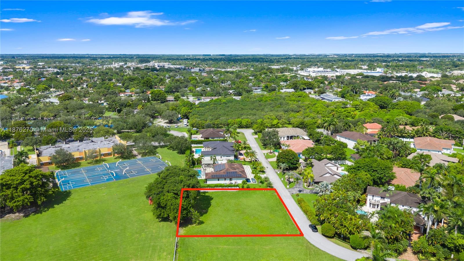 See details / sq. ft. $ 2025-09-10 0 Photo