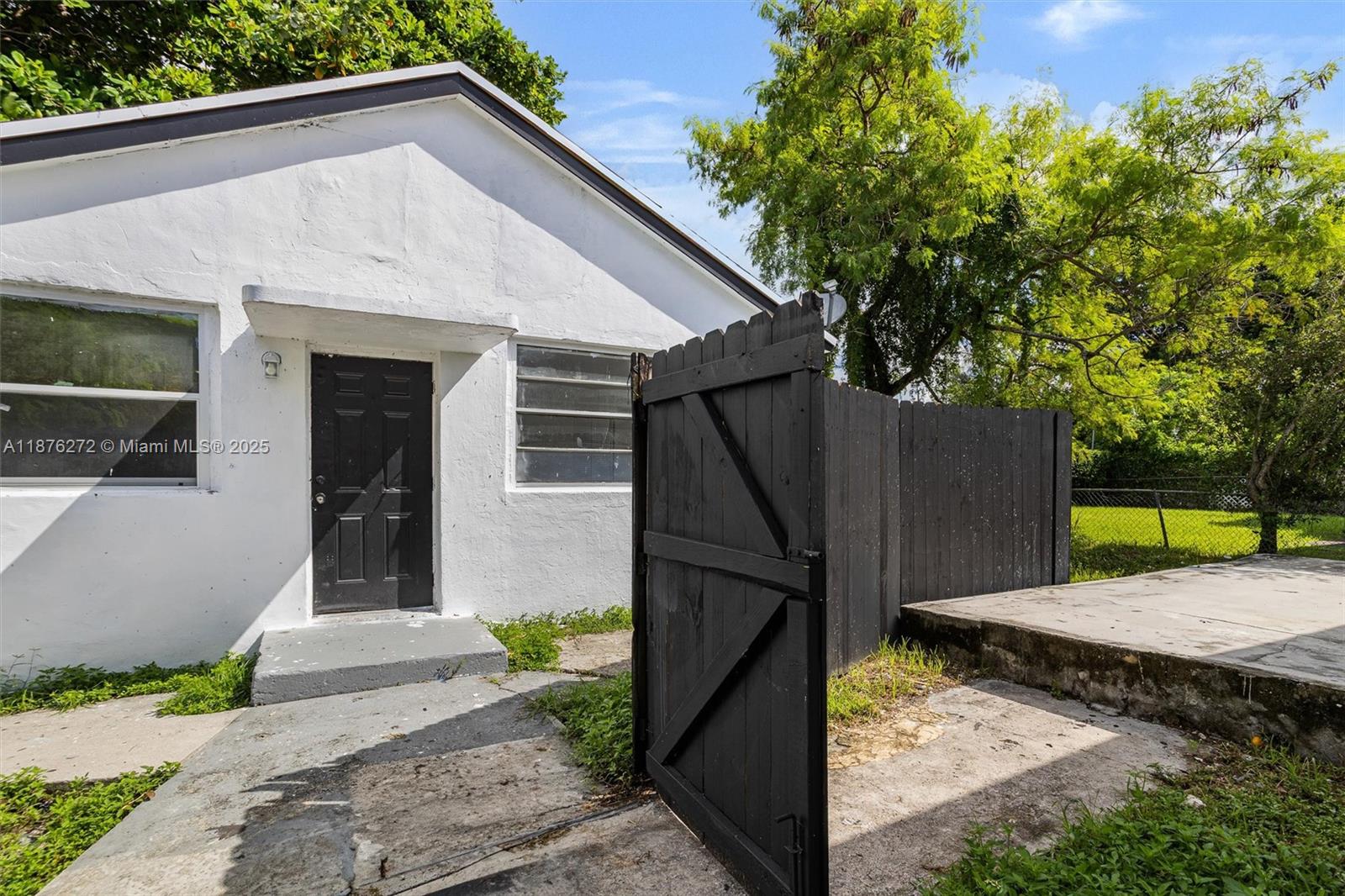   /  2033 sq. ft. $ 2025-09-10 0 Photo