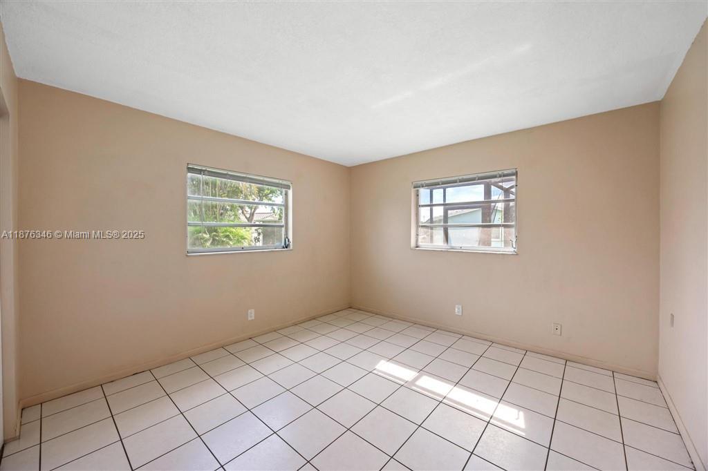   /  2307 sq. ft. $ 2025-09-10 0 Photo