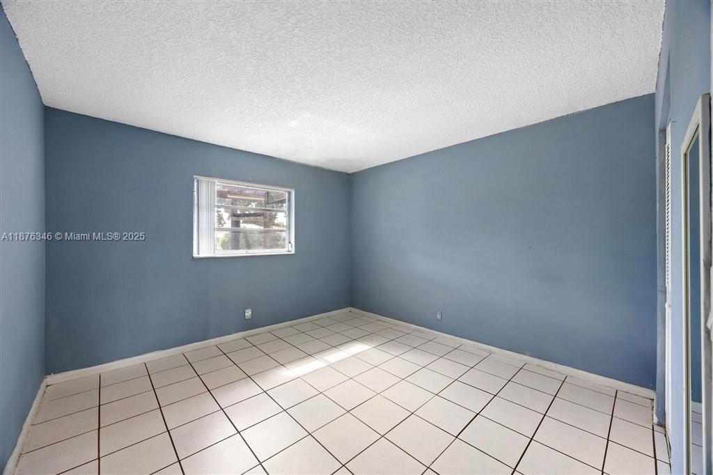   /  2307 sq. ft. $ 2025-09-10 0 Photo