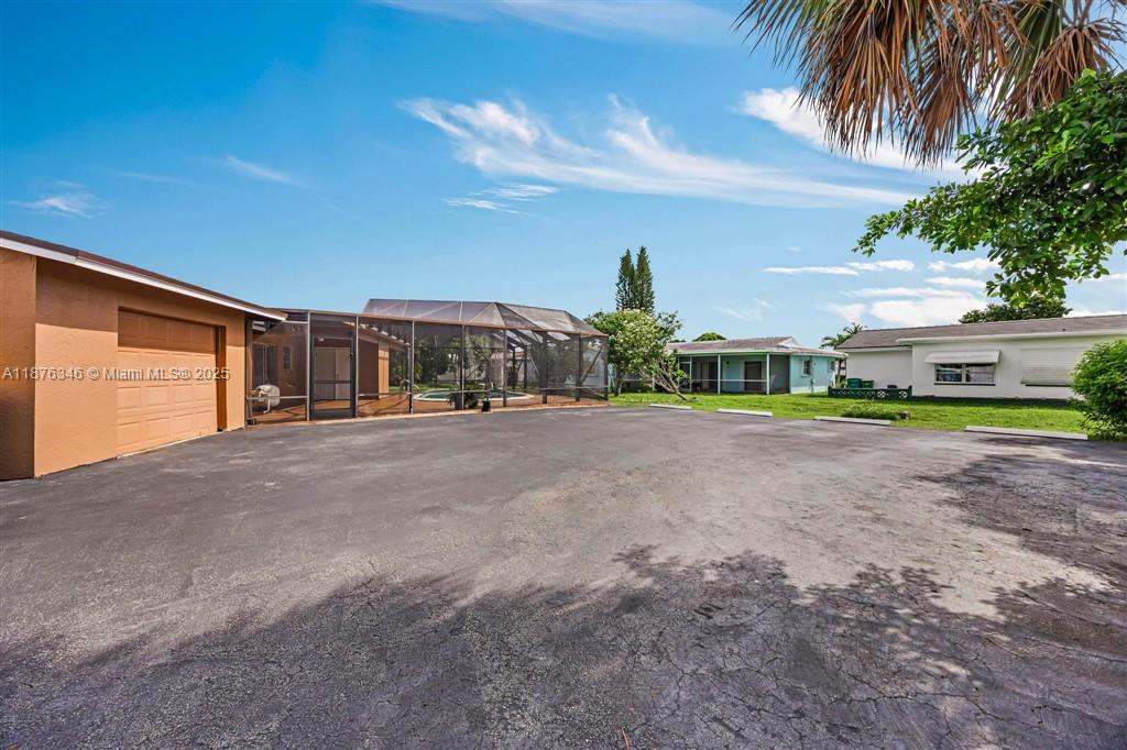   /  2307 sq. ft. $ 2025-09-10 0 Photo