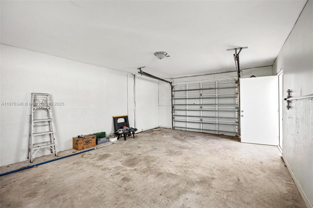   /  2307 sq. ft. $ 2025-09-10 0 Photo