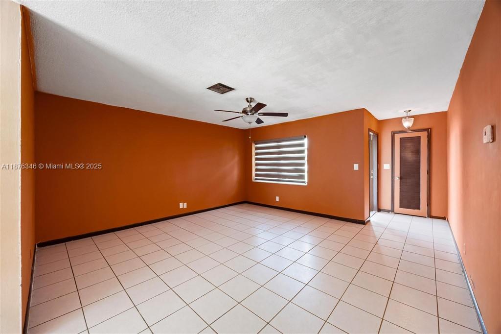   /  2307 sq. ft. $ 2025-09-10 0 Photo