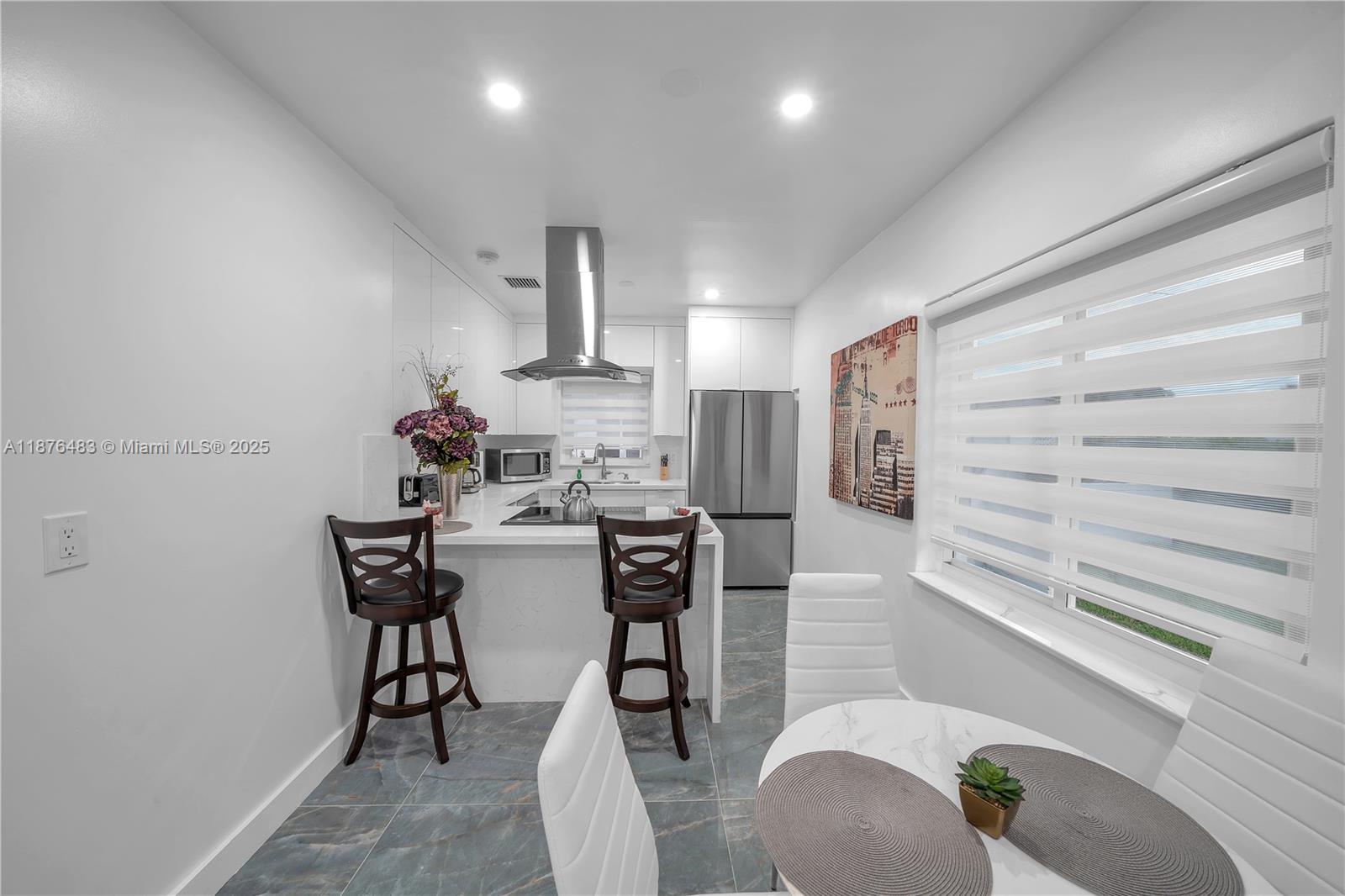 See details / 1460 sq. ft. $ 2025-09-10 0 Photo