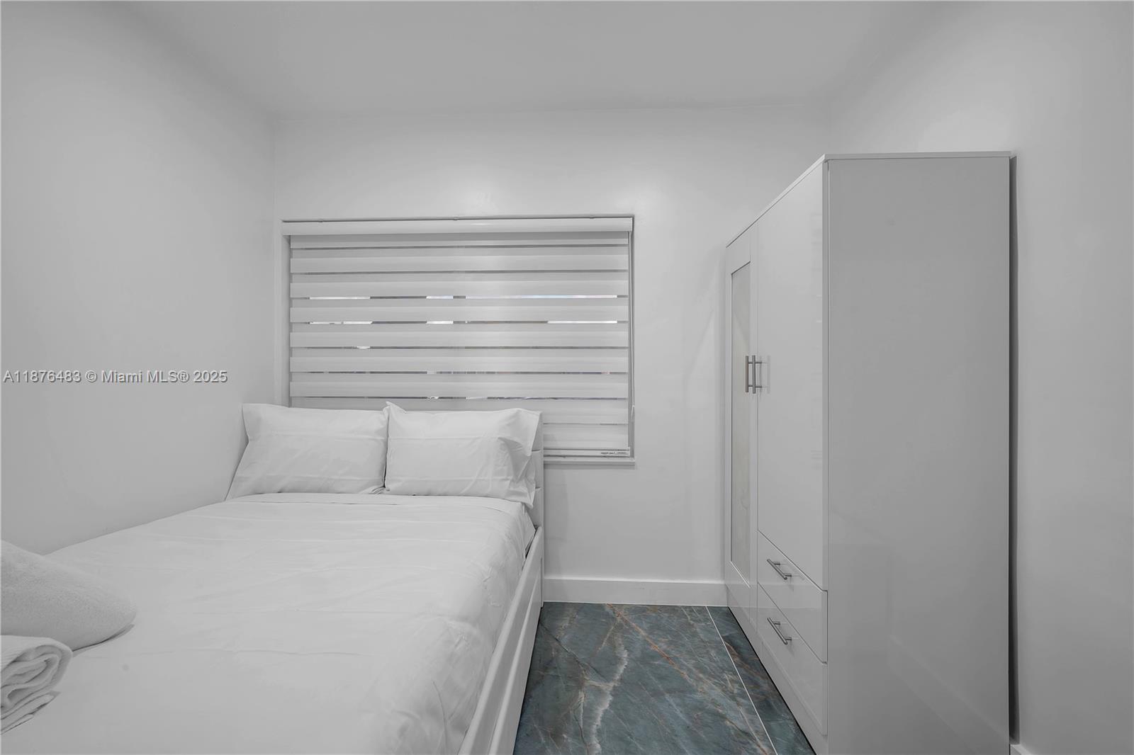 See details / 1460 sq. ft. $ 2025-09-10 0 Photo