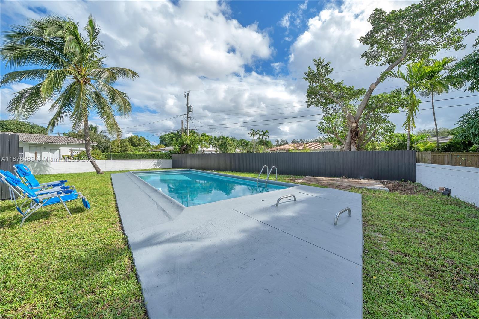 See details / 1460 sq. ft. $ 2025-09-10 0 Photo