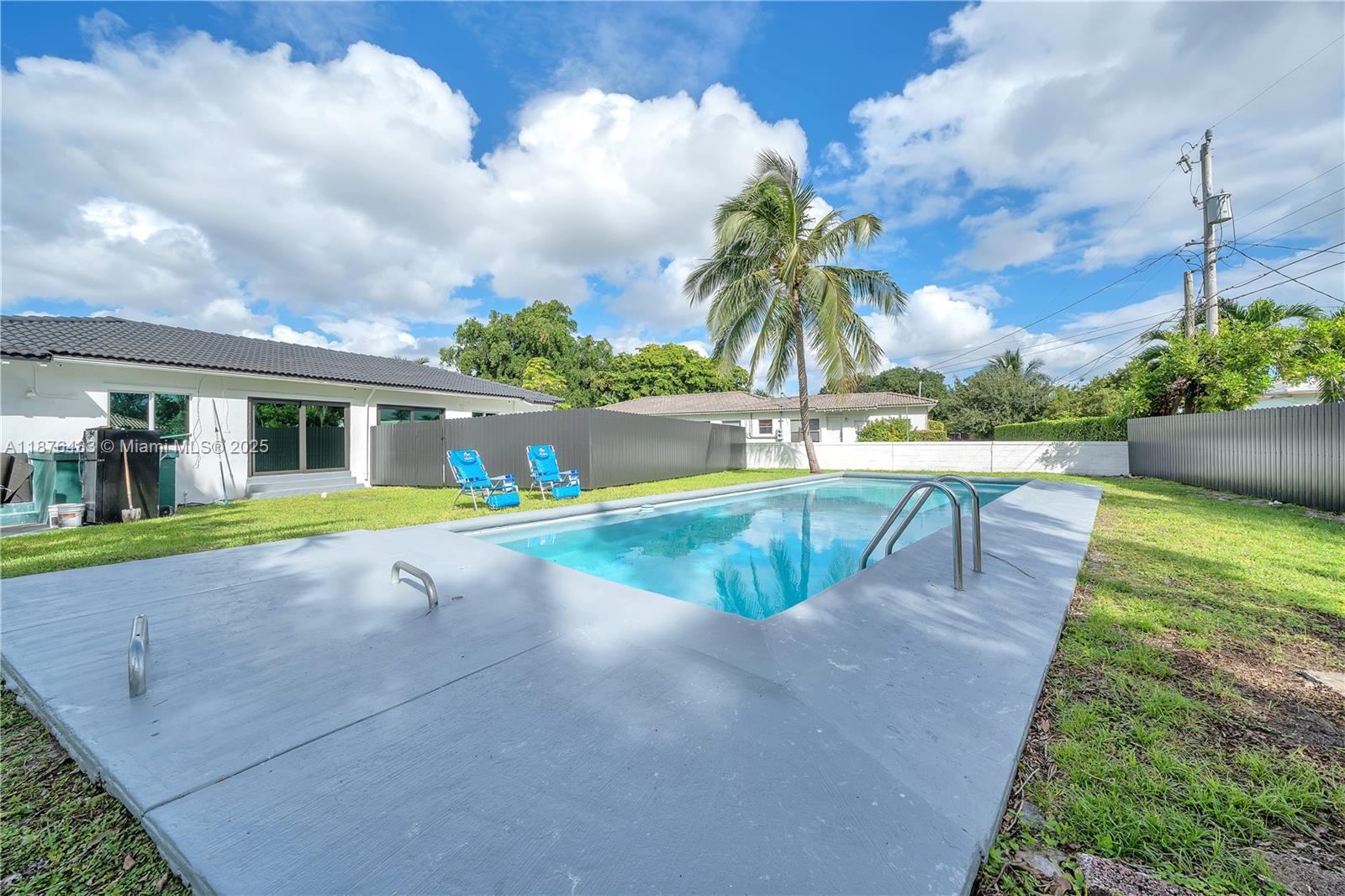 See details / 1460 sq. ft. $ 2025-09-10 0 Photo