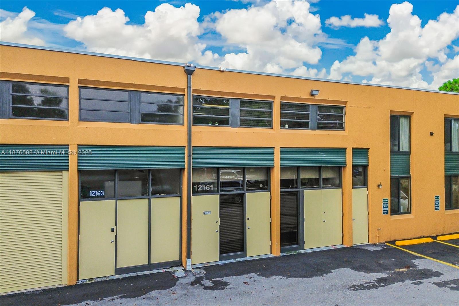 Ver detalles 2 / sq. ft. $ 2025-09-10 0 foto