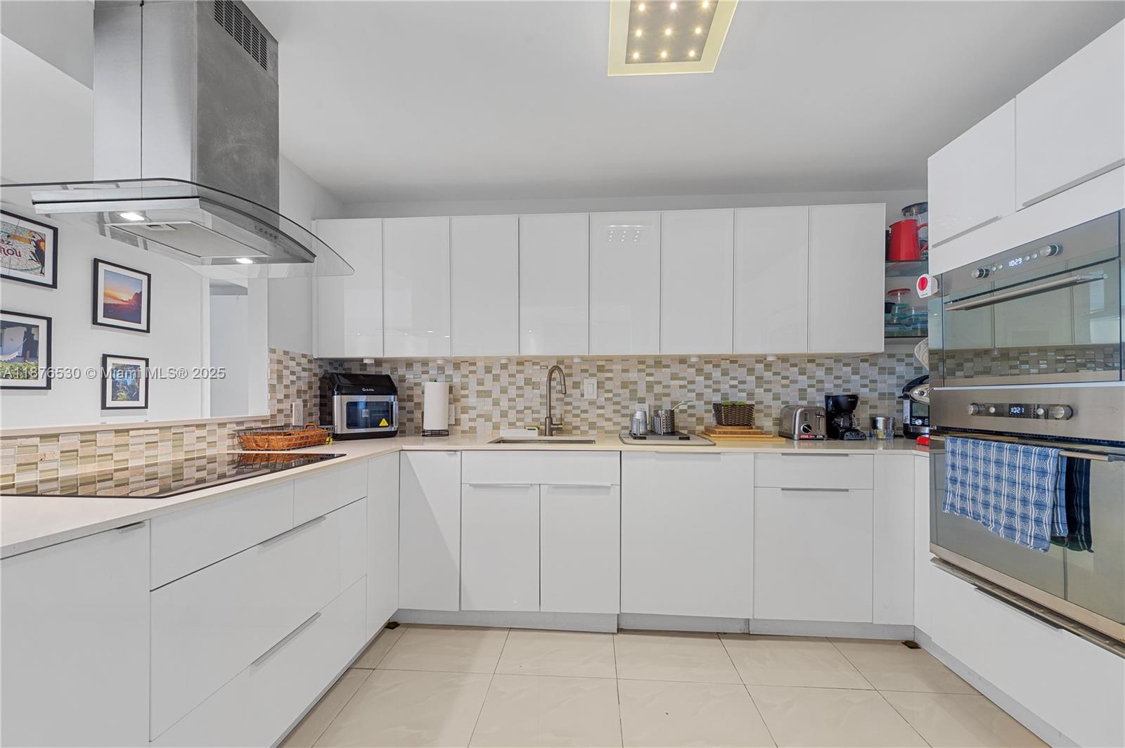 507 2 / 2 1357 sq. ft. $ 2025-09-11 0 Photo