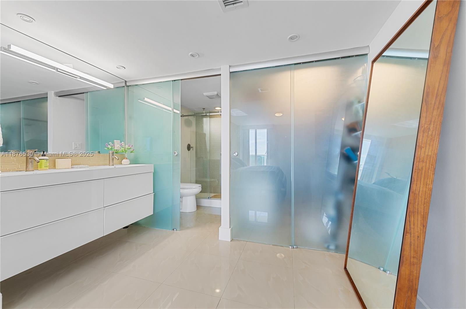 507 2 / 2 1357 sq. ft. $ 2025-09-11 0 Photo