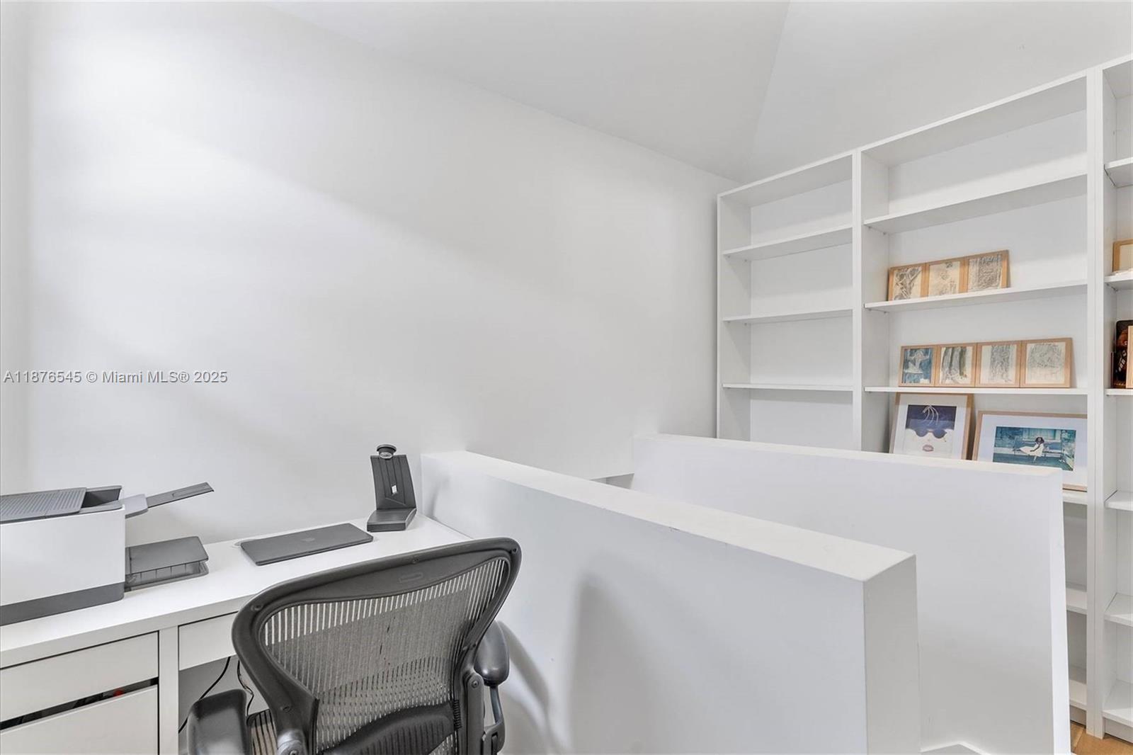   /  5750 sq. ft. $ 2025-09-11 0 Photo