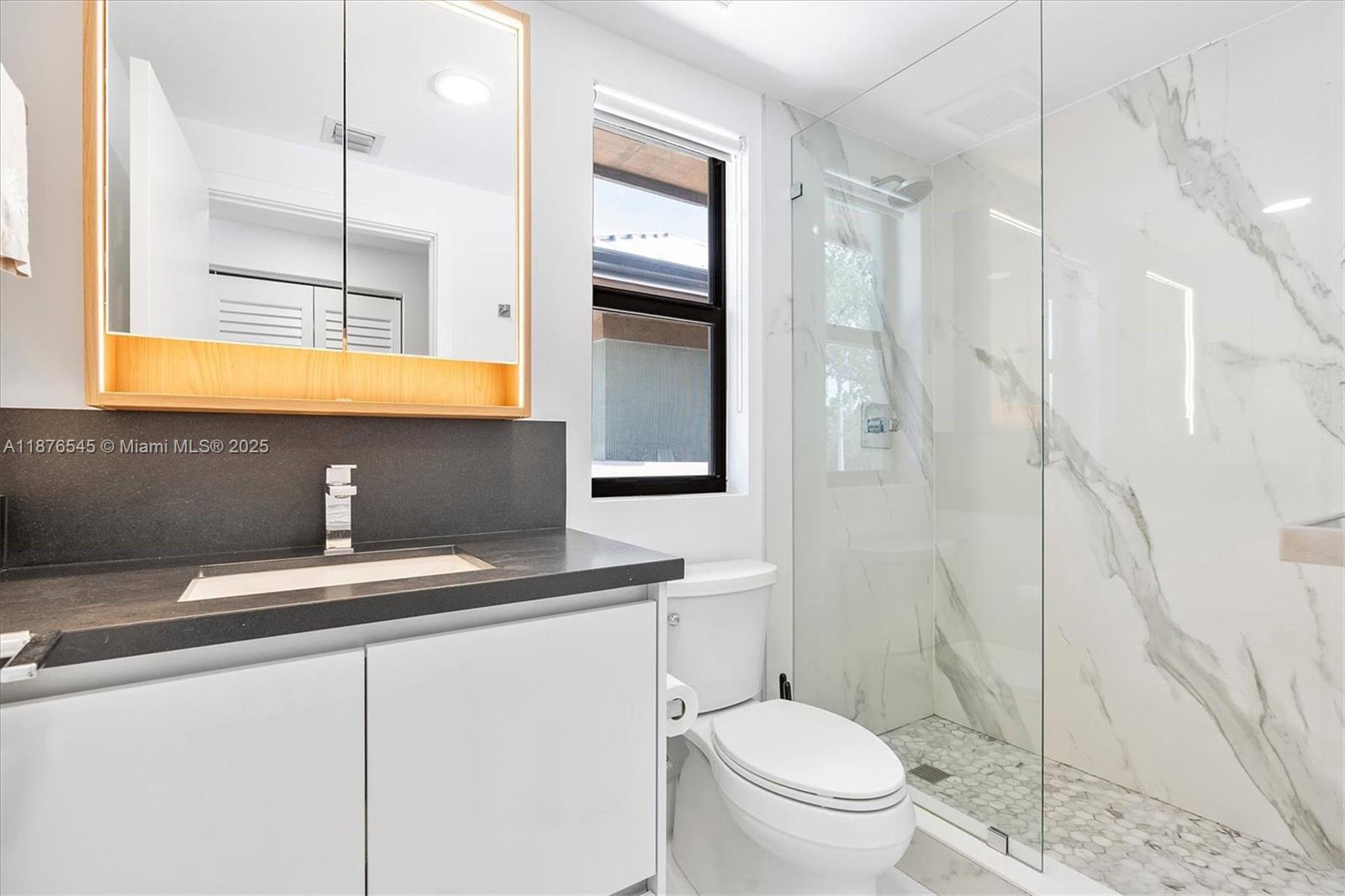   /  5750 sq. ft. $ 2025-09-11 0 Photo