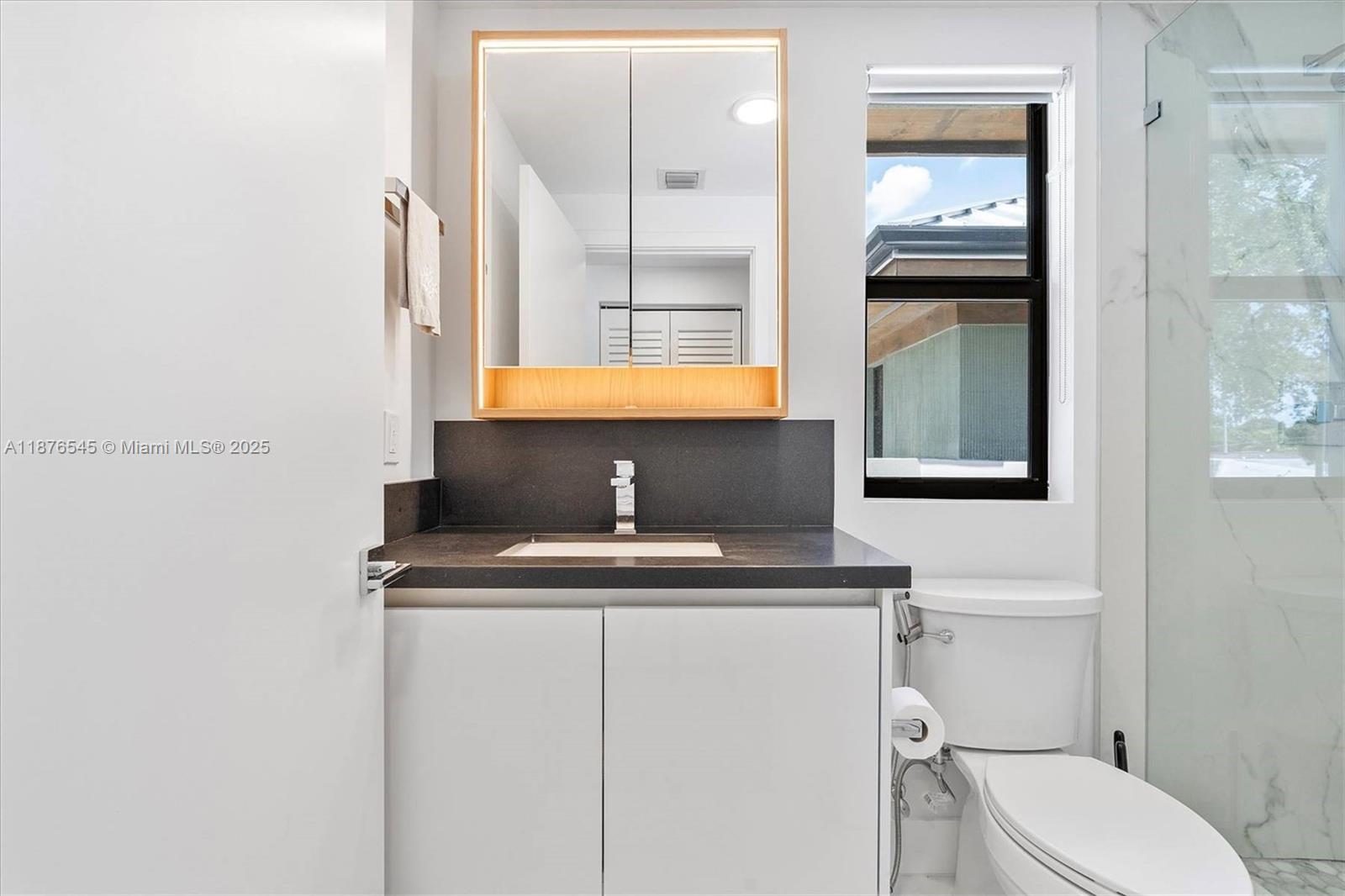  /  5750 sq. ft. $ 2025-09-11 0 Photo