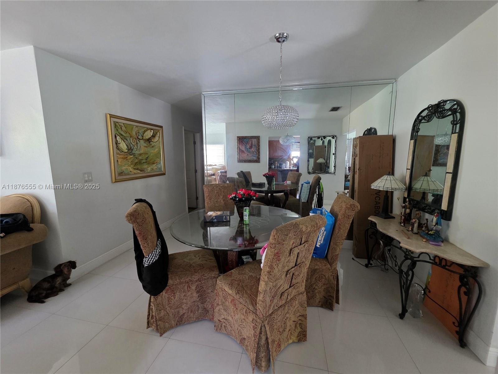See details / 2388 sq. ft. $ 2025-09-11 0 Photo