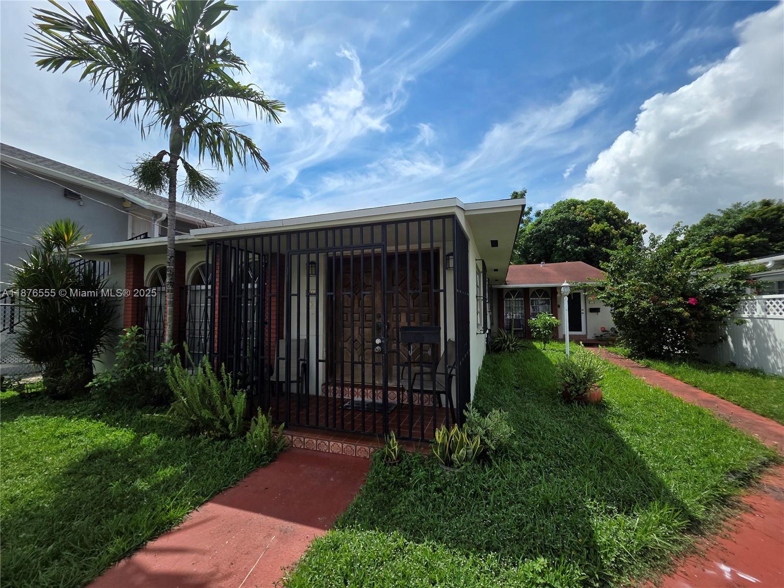See details / 2388 sq. ft. $ 2025-09-11 0 Photo