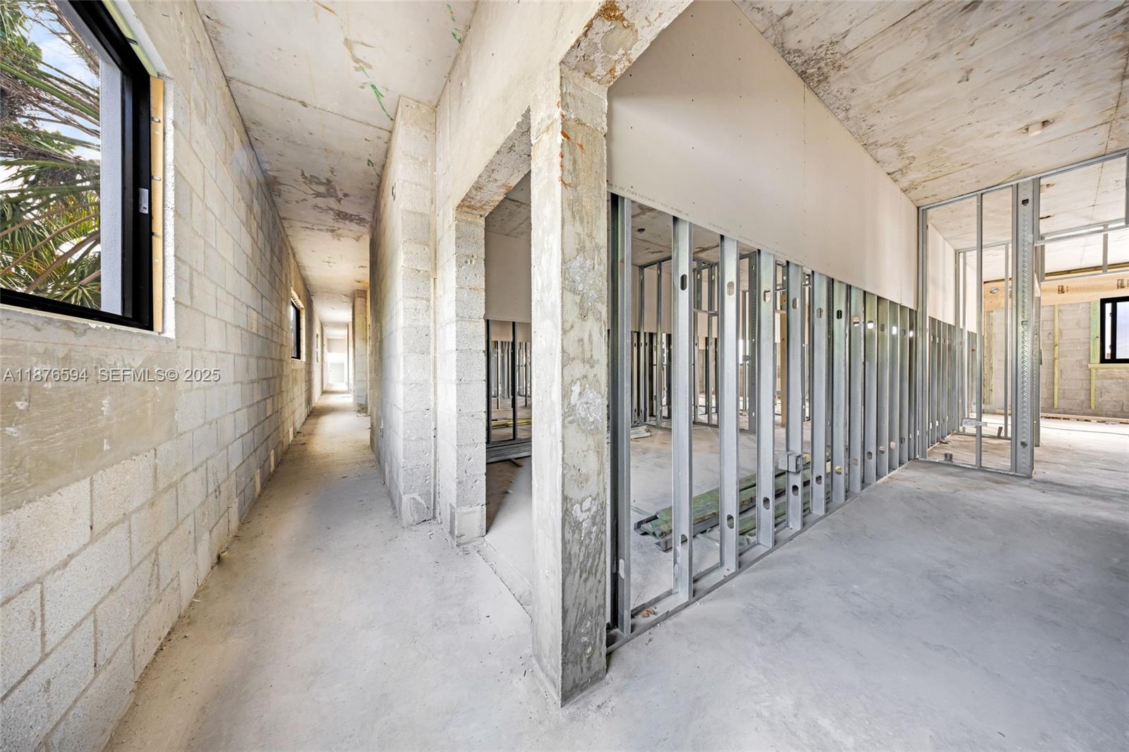   /   sq. ft. $ 2025-09-11 0 foto