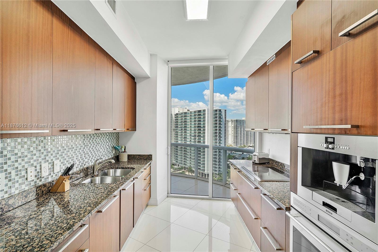 1205 2 / 2 1463 sq. ft. $ 2025-09-11 0 Photo